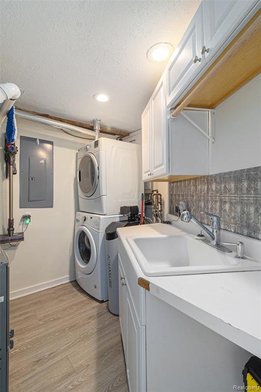 7351 Selma Drive, Fenton, MI 48430 — Photo 16