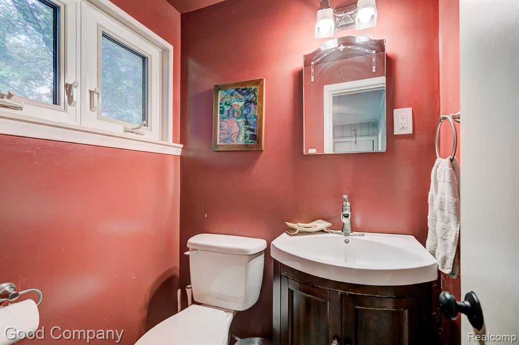 850 Marshfield Street, Ferndale, MI 48220 — Photo 17