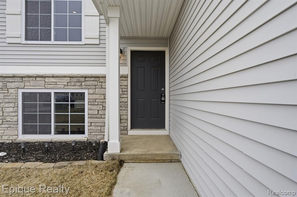 7201 Primrose Lane, Grand Blanc, MI 48439 — Photo 3
