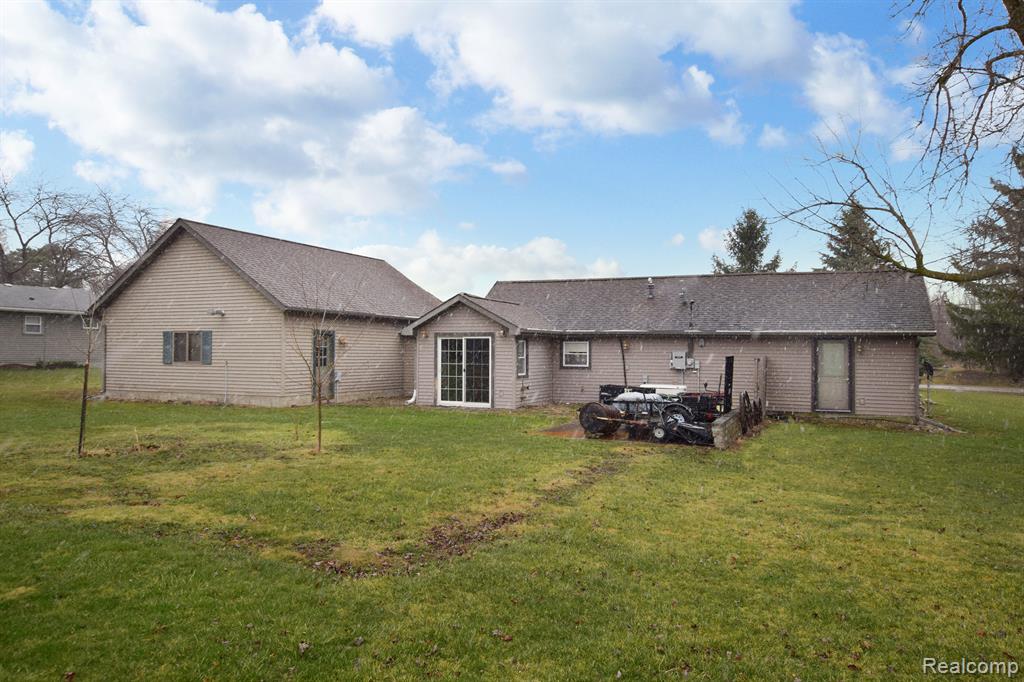 269 N MAIN Street, MI 48419 — Photo 16