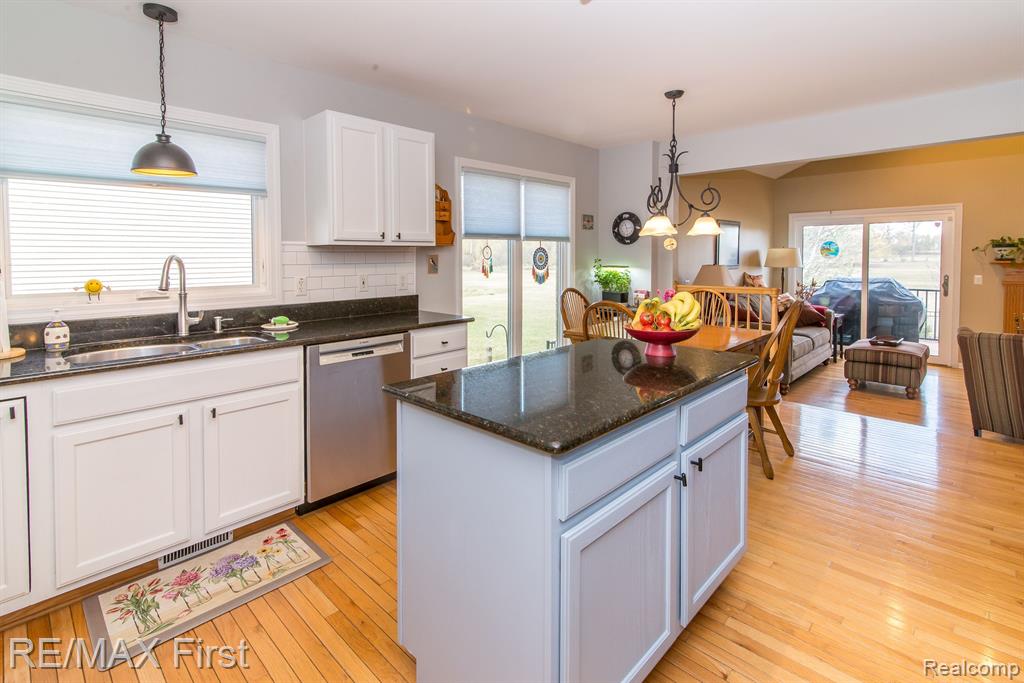 8598 GOLF LANE Drive, Commerce Twp, MI 48382 — Photo 36