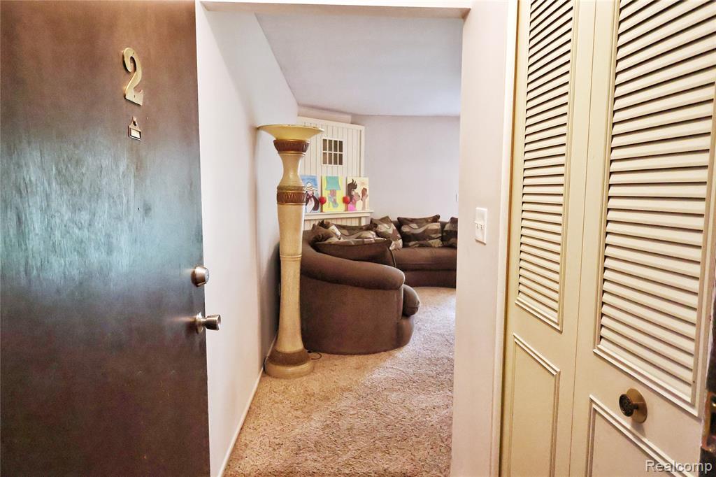 7600 Woodview Street, 2, Westland, MI — Photo 2