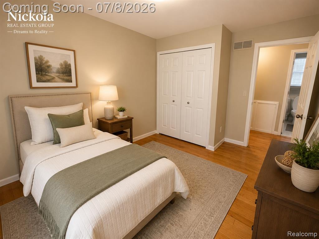 414 WHITNEY Drive, Rochester Hills, MI 48307 — Photo 24