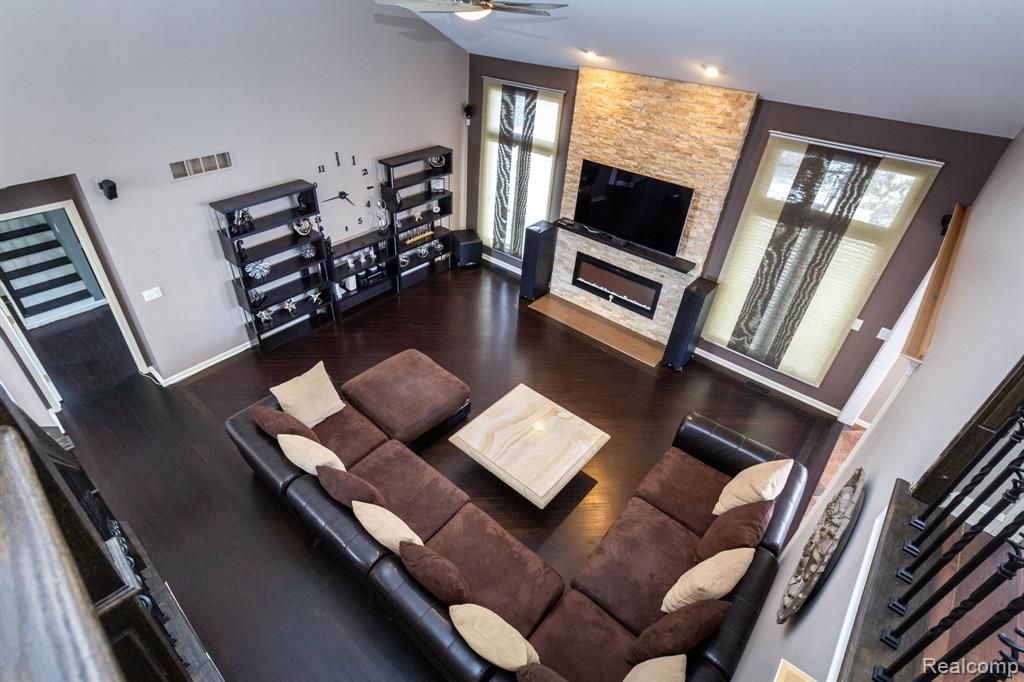 49683 Yale Drive, Macomb, MI 48044 — Photo 29