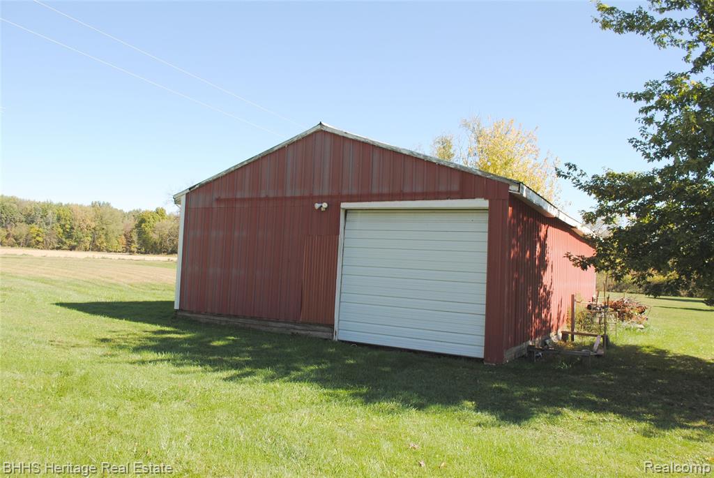 10755 Sober Road, Webberville, MI 48892 — Photo 7