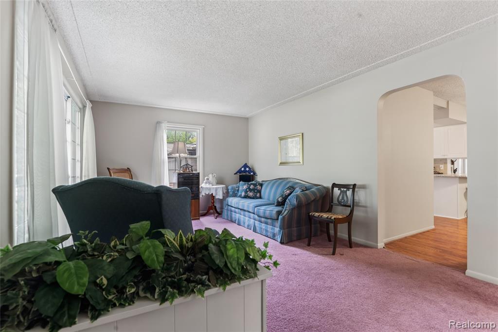 5090 Torrey Road, Flint, MI 48507 — Photo 4