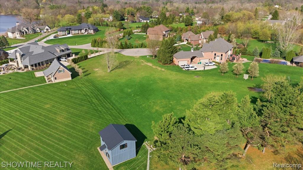 69225 Lake Point Court, Romeo, MI 48065 — Photo 25