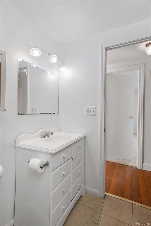 825 Smith Street, Monroe, MI 48161 — Photo 15