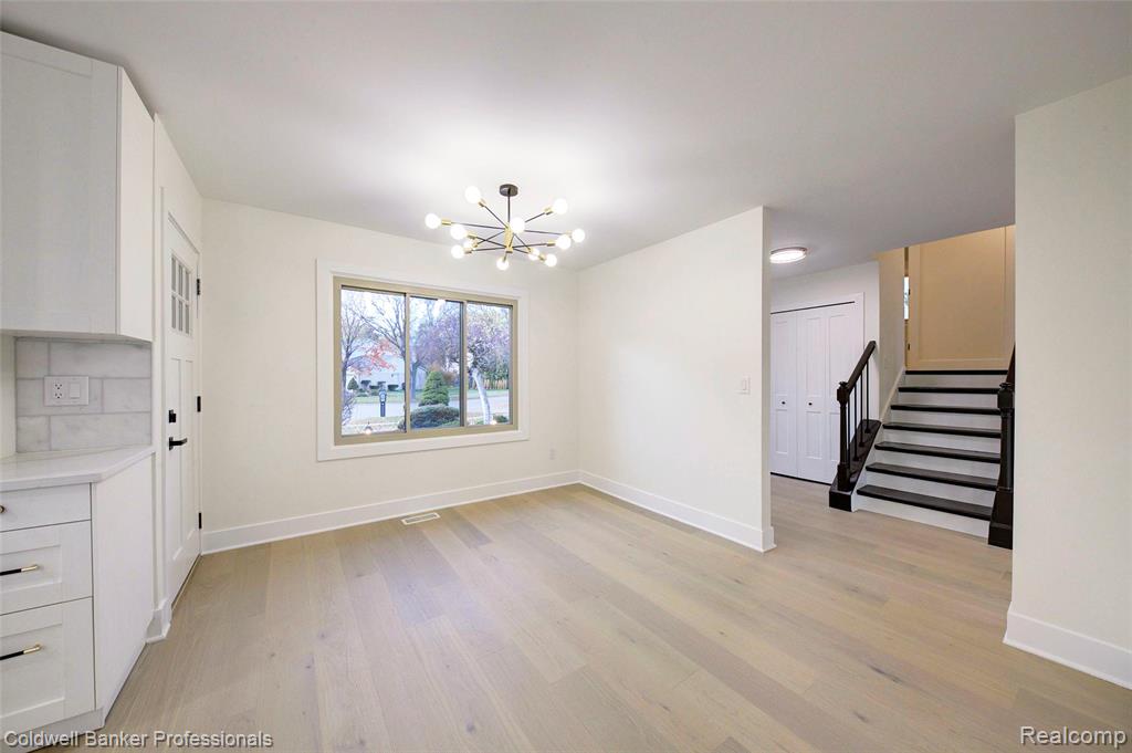 5076 Tyler Drive, Troy, MI 48085 — Photo 24
