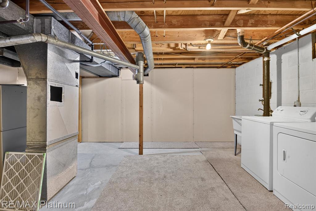 32 Haverhill Court, Ann Arbor, MI 48105 — Photo 36