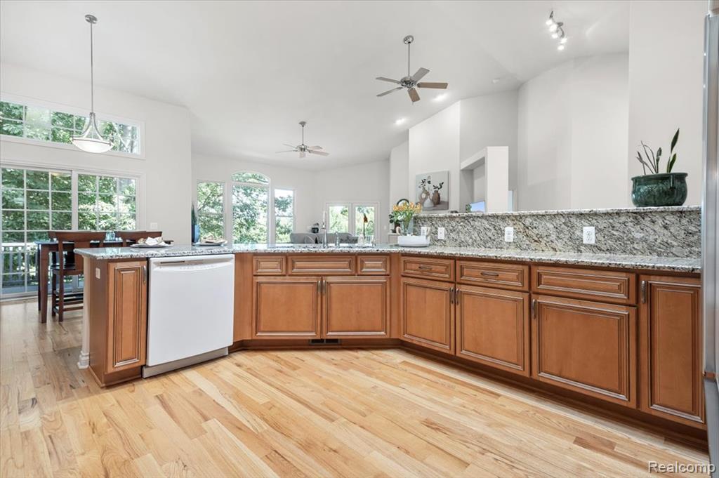 354 Pembroke Drive, Saline, MI 48176 — Photo 14