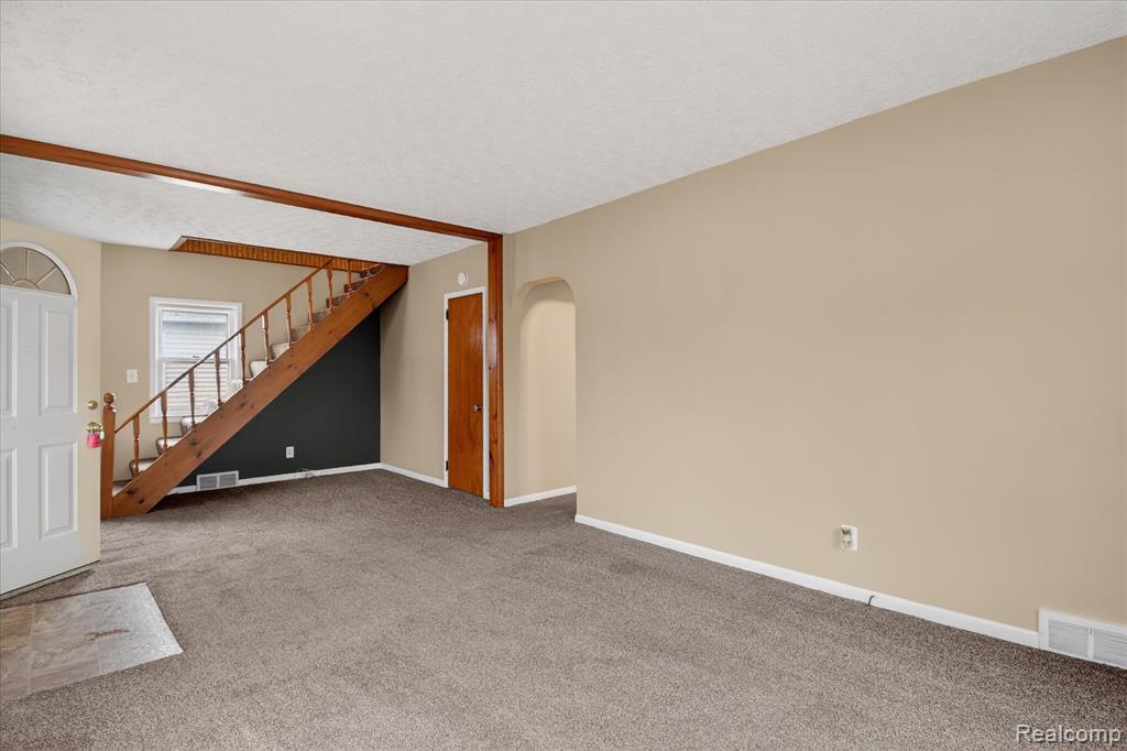 435 E Grand Boulevard, Ypsilanti, MI 48198 — Photo 7