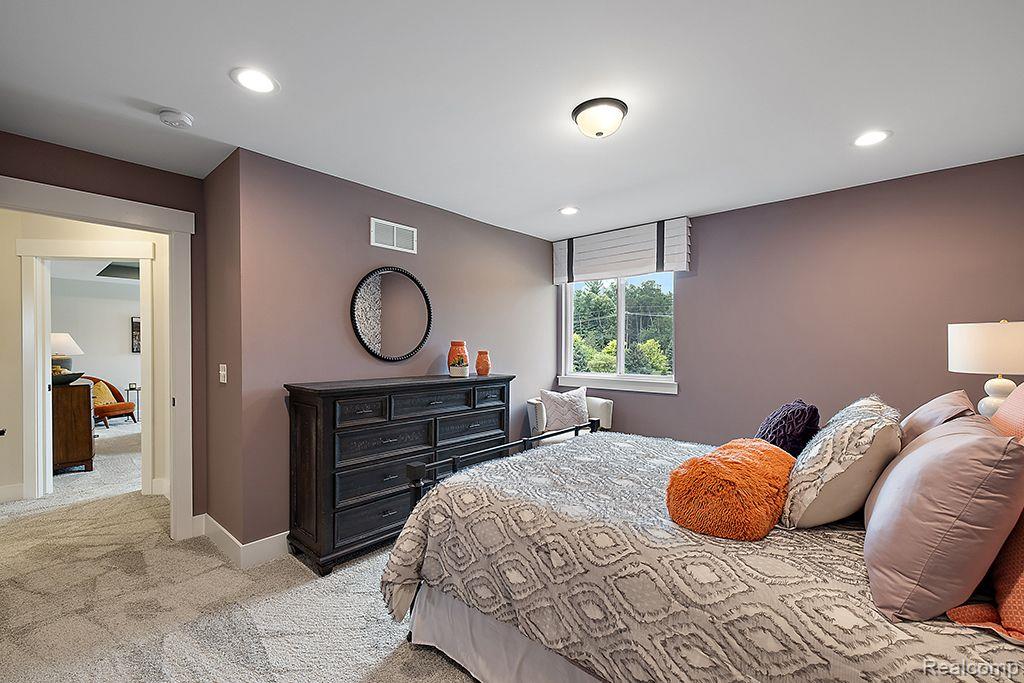 6136 GREEN MOUNTAIN Circle, Ann Arbor, MI 48103 — Photo 17
