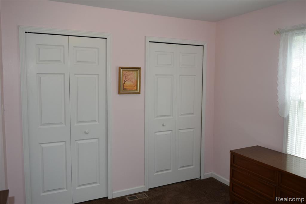 7448 Miller Road, Swartz Creek, MI 48473 — Photo 16
