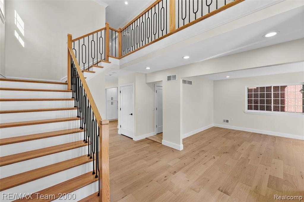 933 N Highland Street, Dearborn, MI 48128 — Photo 15