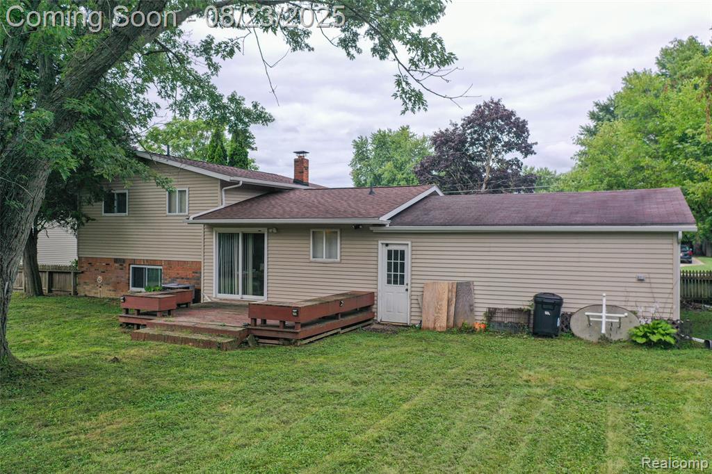 5443 Mancelona Drive, Grand Blanc, MI 48439 — Photo 26