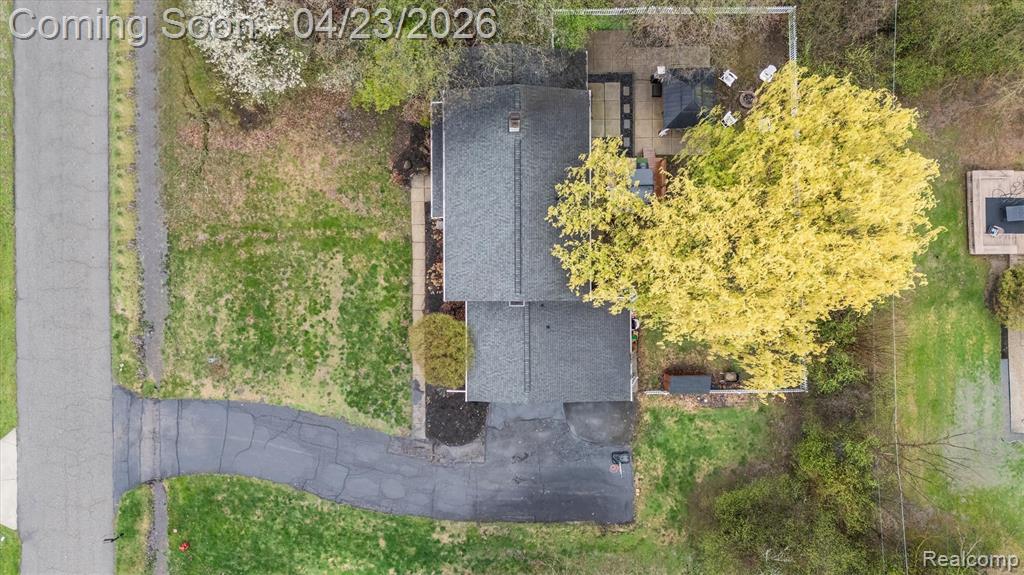 3226 Hartslock Woods Drive, West Bloomfield, MI — Photo 38