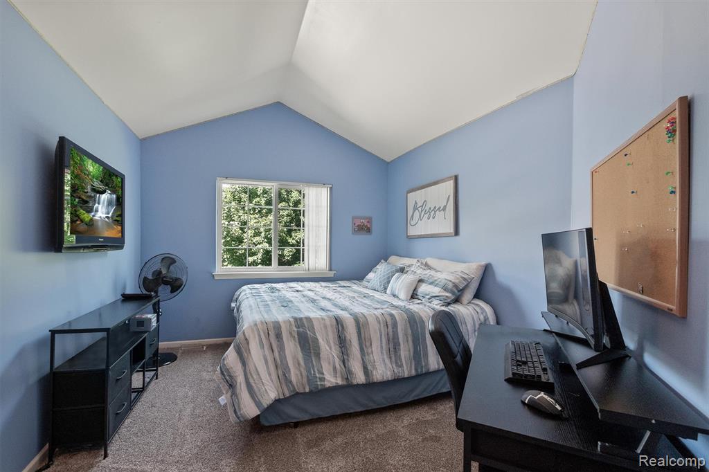 4778 Greenview Court, Commerce Twp, MI 48382 — Photo 24