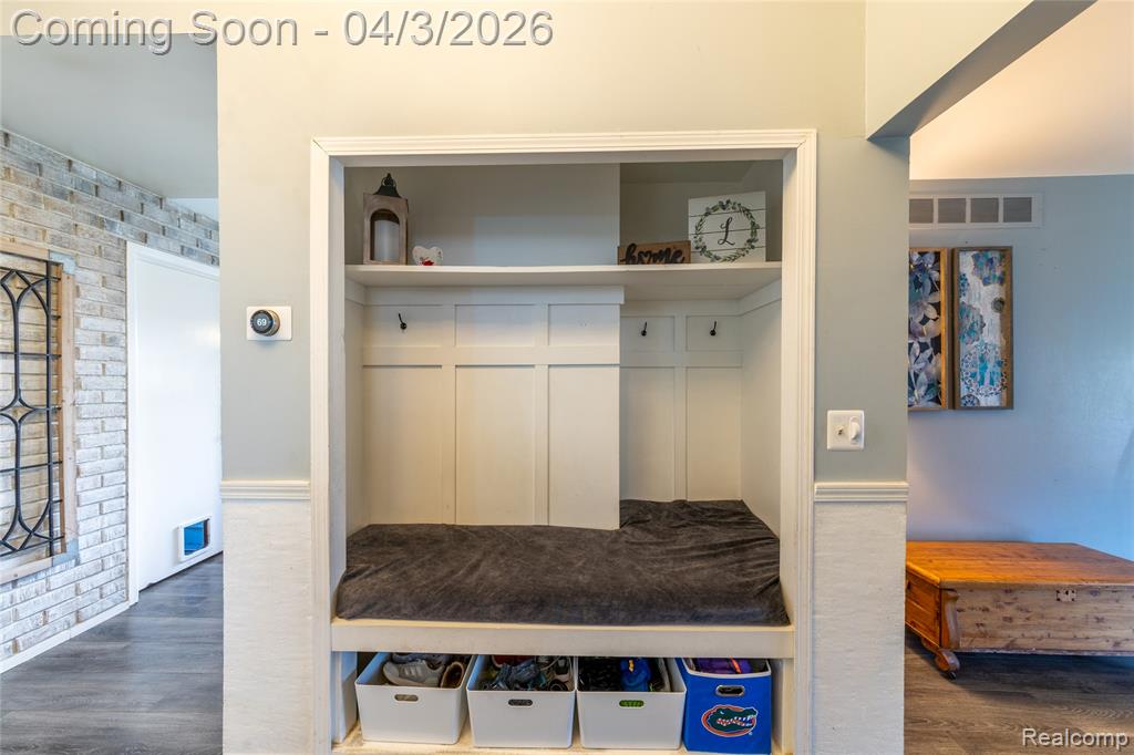 7016 Longwood Road, Canton, MI 48187 — Photo 8