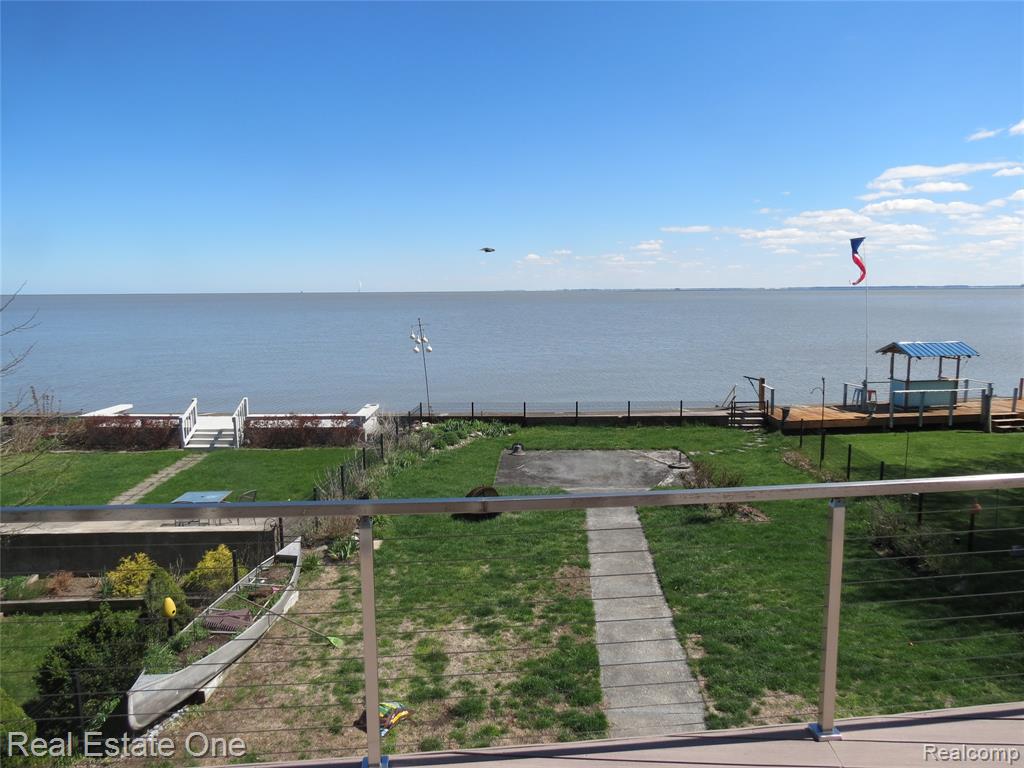 4583 Allen Cove Road, Luna Pier, MI 48157 — Photo 4