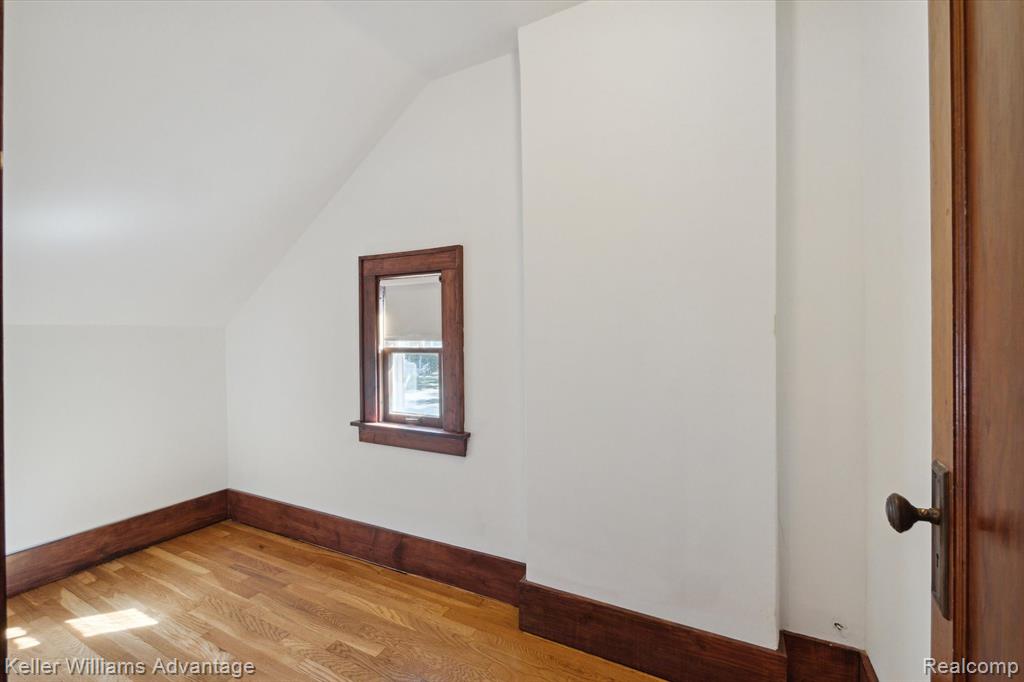 402 E 7th Street, Royal Oak, MI 48067 — Photo 22