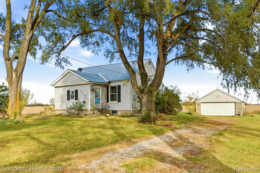 5315 E Washington Road, Saginaw, MI 48601