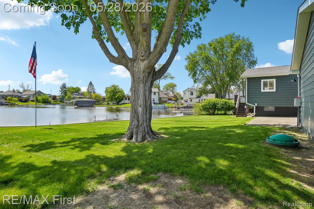 9403 Buckingham Street, White Lake, MI — Photo 35
