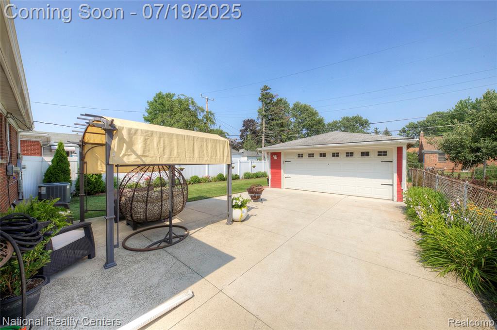 8126 Dale Street, Dearborn Heights, MI 48127 — Photo 55