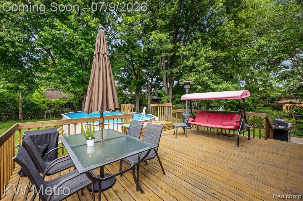 20665 Woodcrest Street, Harper Woods, MI 48225 — Photo 10