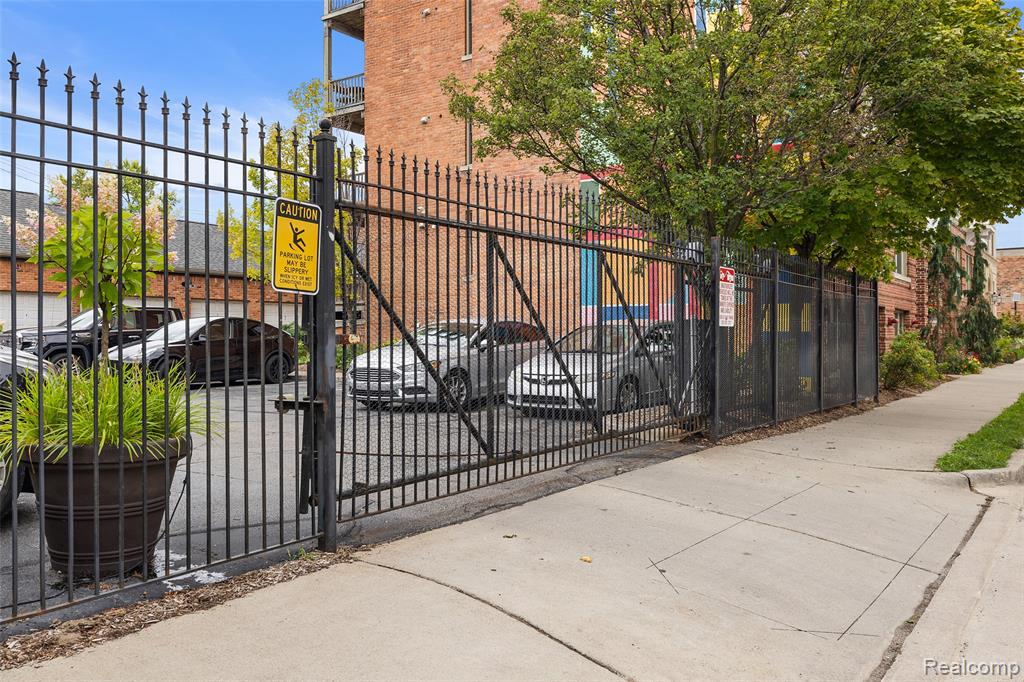 78 Watson Street, Detroit, MI 48201 — Photo 42