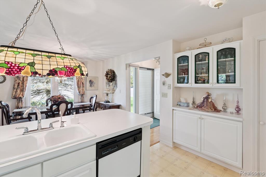 9330 Isabella Lane, Davison, MI 48423 — Photo 13
