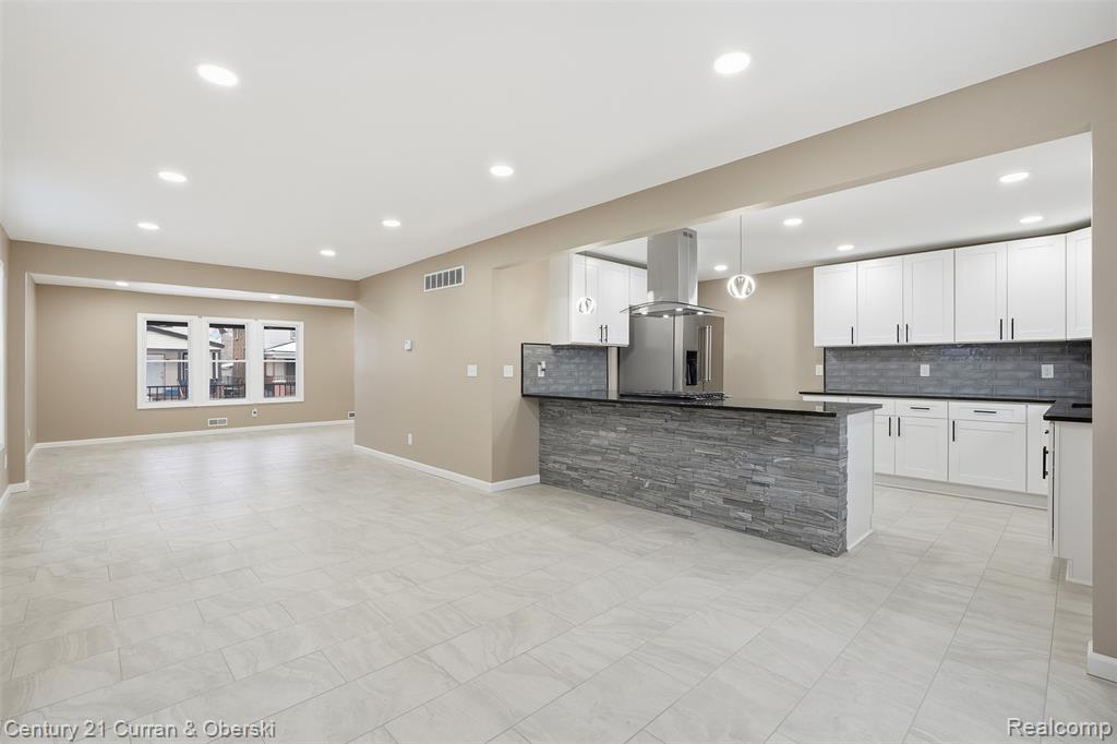 8063 Gartner Street, Detroit, MI 48209 — Photo 7