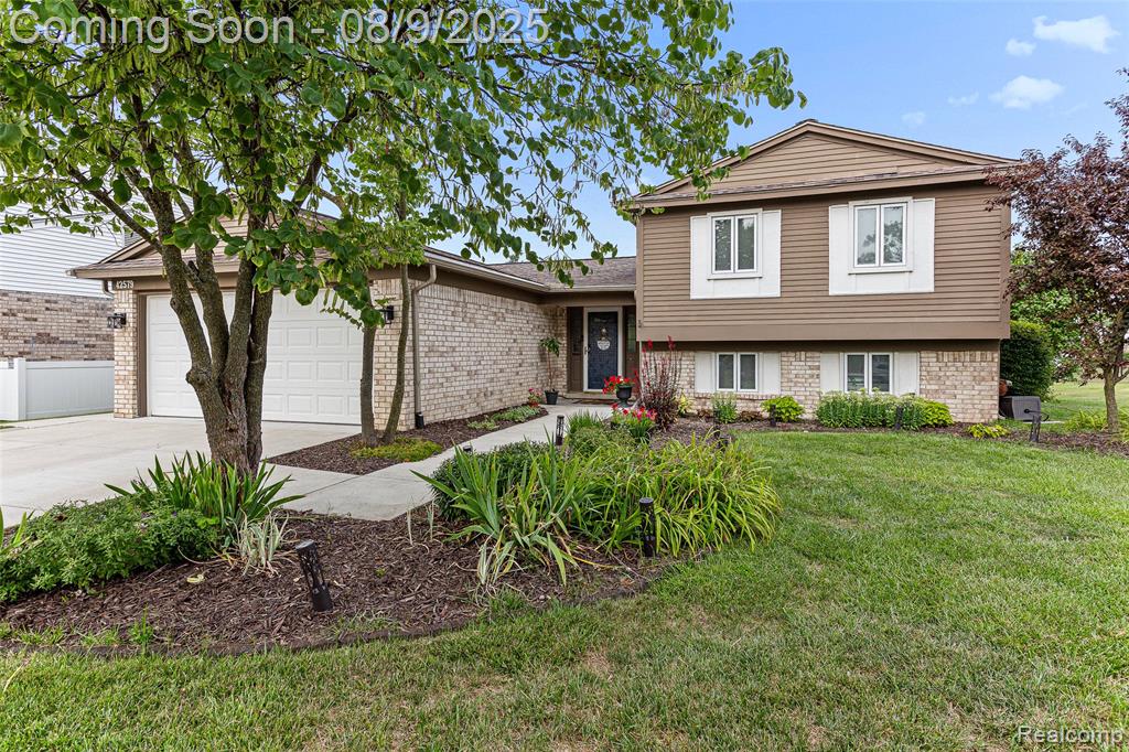 42579 Collingham Court, Canton, MI 48187 — Photo 2