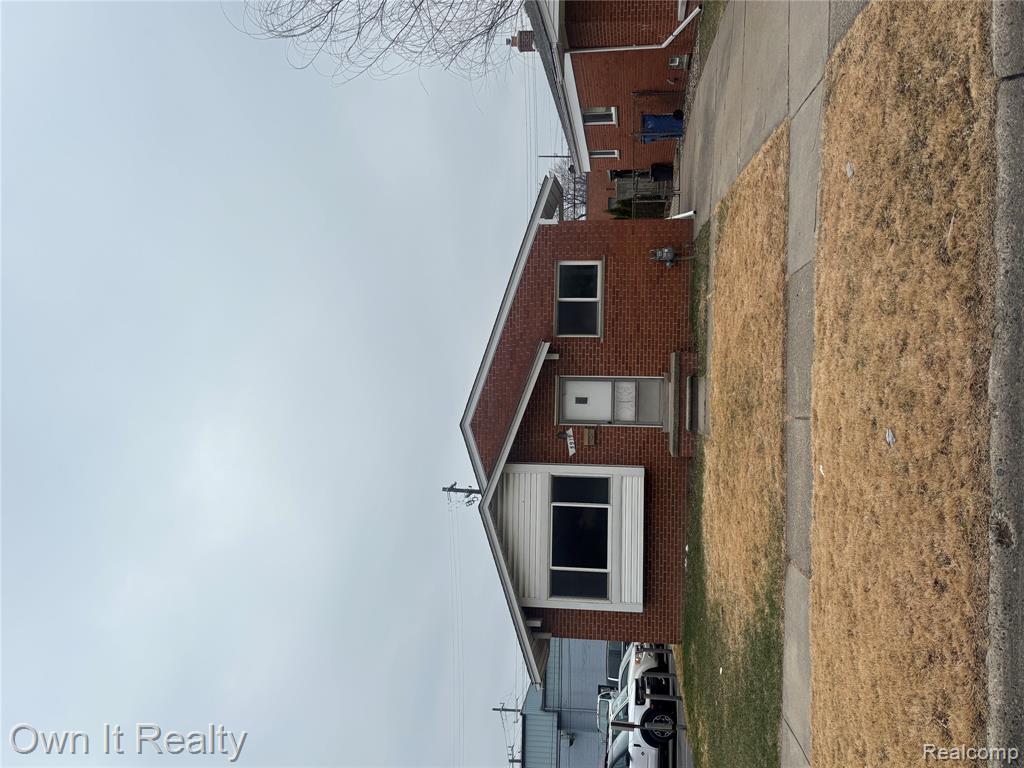 5919 N Waverly Street, Dearborn Heights, MI 48127 — front exterior