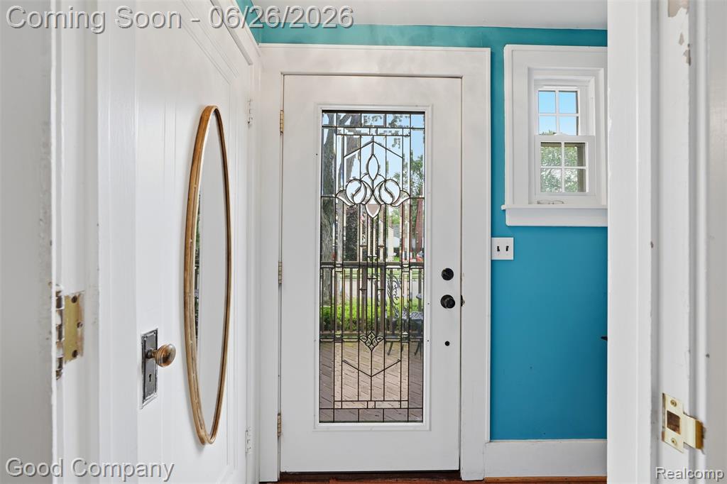 948 Cambridge Road, Berkley, MI 48072 — Photo 5