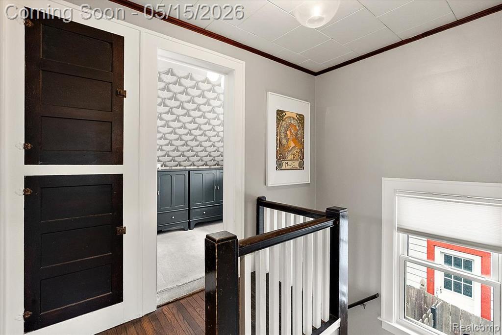 516 Woodcrest Drive, Royal Oak, MI 48067 — Photo 16