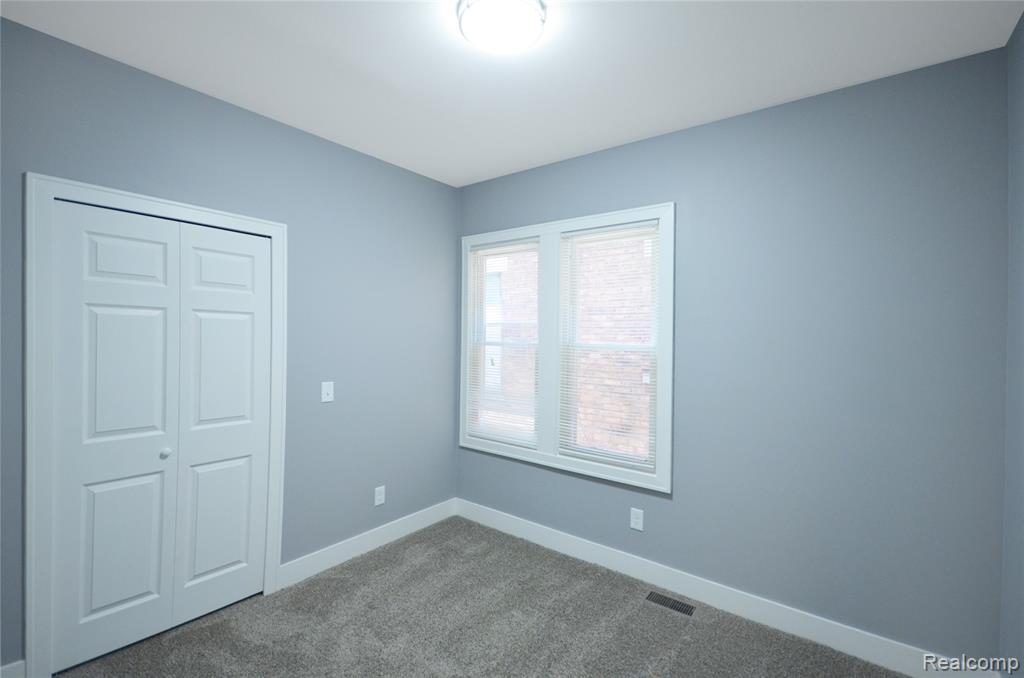 2253 Gladstone Street, Detroit, MI 48206 — Photo 15