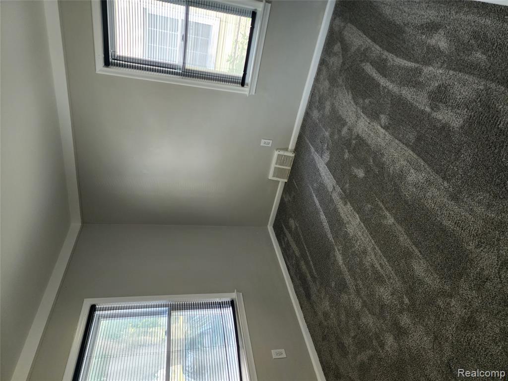 1429 E Milton Avenue, Hazel Park, MI 48030 — Photo 20