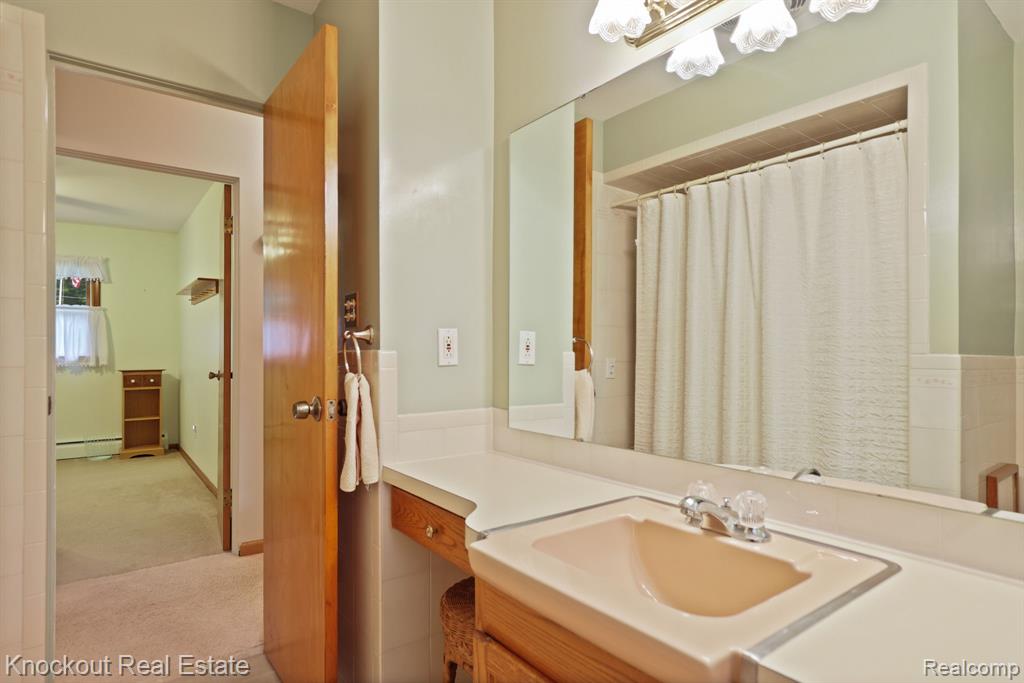 3842 Waltmar Drive, Bridgeport, MI 48722 — Photo 30