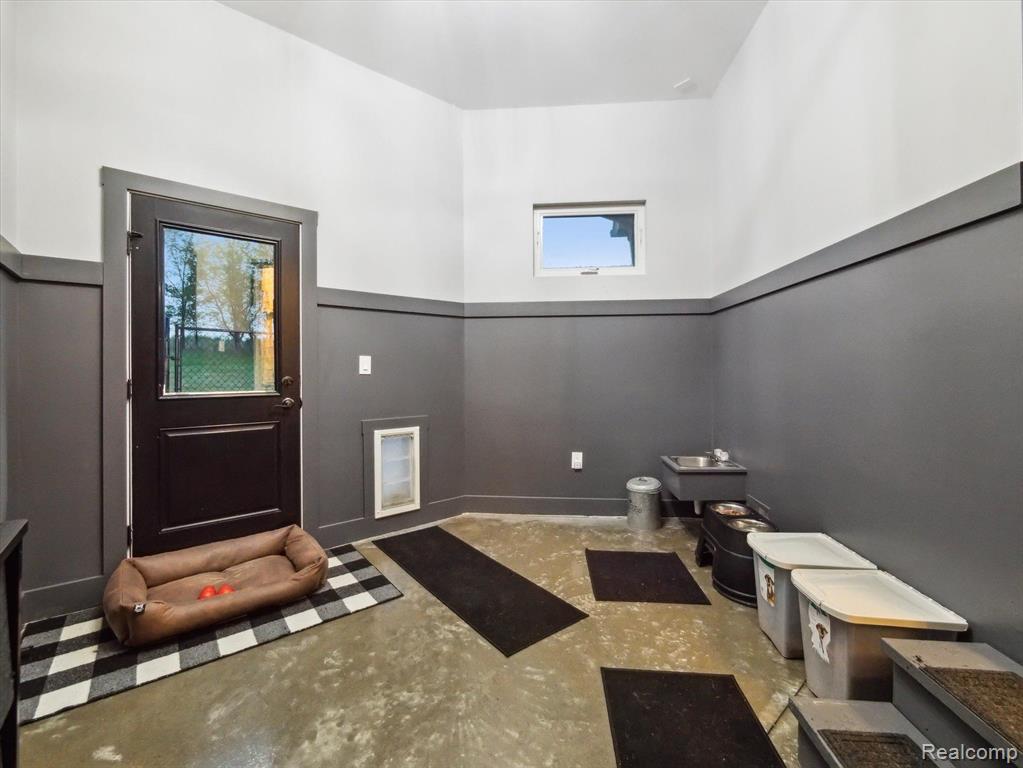 5330 VASSAR Road, Grand Blanc, MI 48439 — Photo 36