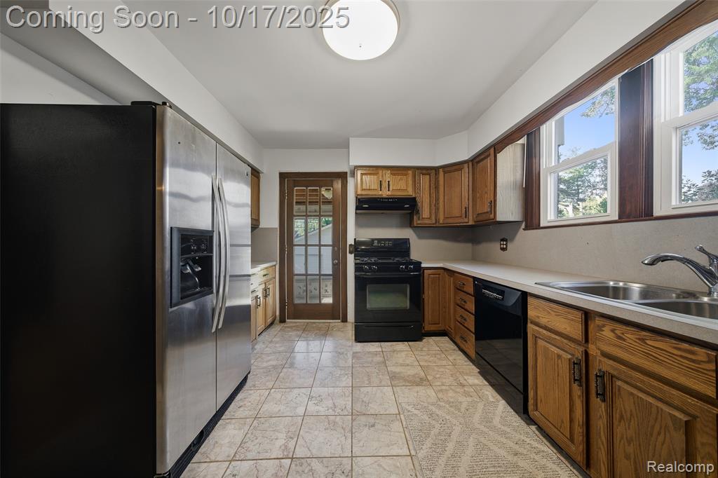 4167 Arlington Drive, Royal Oak, MI 48073 — Photo 8