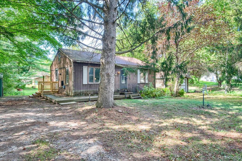 4425 West Street, Leonard, MI 48367 — Photo 20