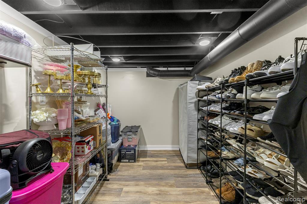43530 Westminister Way, Canton, MI 48187 — Photo 38
