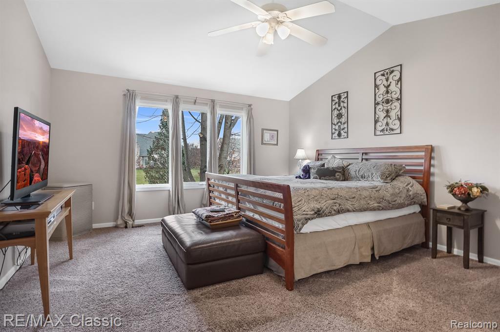5924 LOVEWOOD Court, Canton, MI 48187 — Photo 30