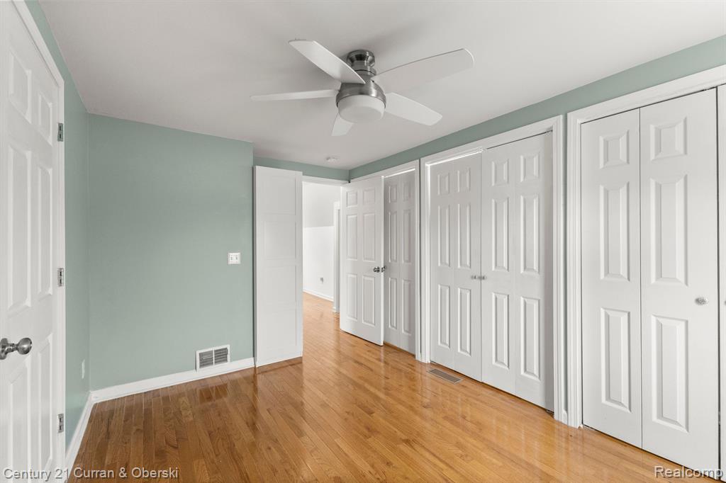 4615 MANDALAY Avenue, Royal Oak, MI 48073 — Photo 25