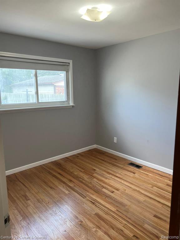 3959 Monroe Street, Dearborn Heights, MI 48125 — Photo 11