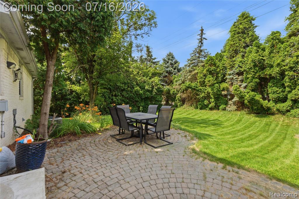 52279 Matterhorn Drive, Macomb, MI 48042 — Photo 33