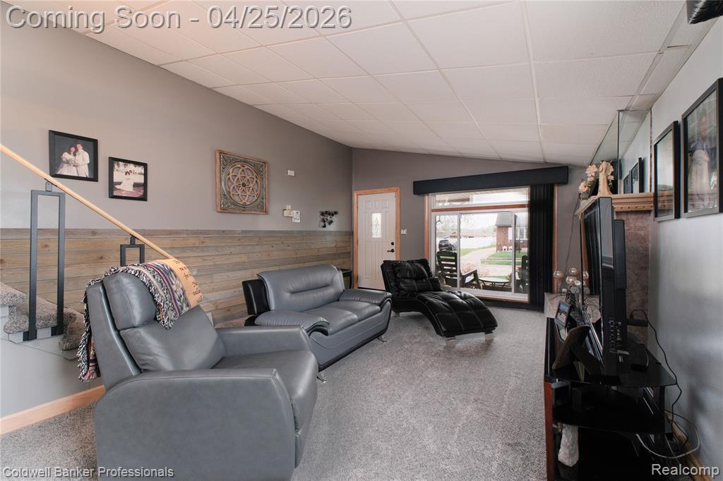 6182 Drexel Street, Dearborn Heights, MI 48127 — Photo 5