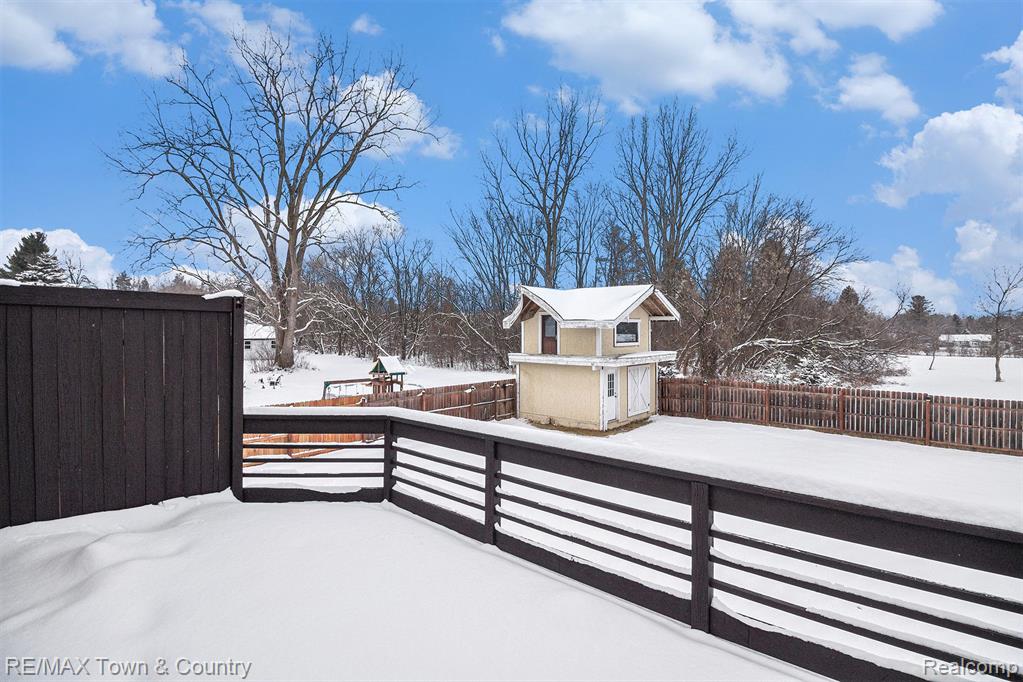 6479 E PIERSON Road, Flint, MI 48506 — Photo 28