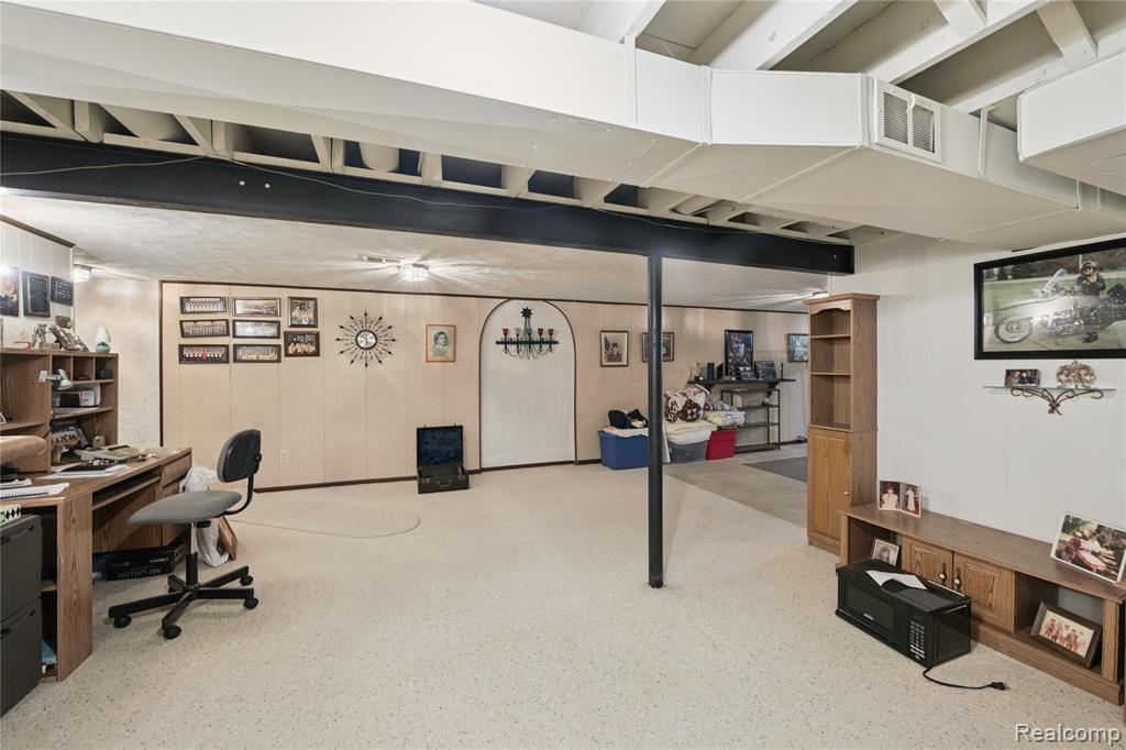 8268 Cooley Beach Drive, White Lake, MI — Photo 35